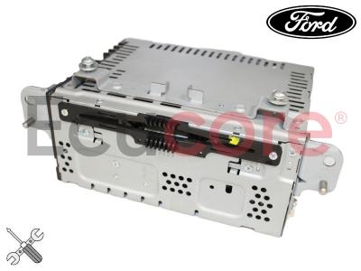 Reparación navegador Ford Kuga perdida de sonido, navegador no enciende